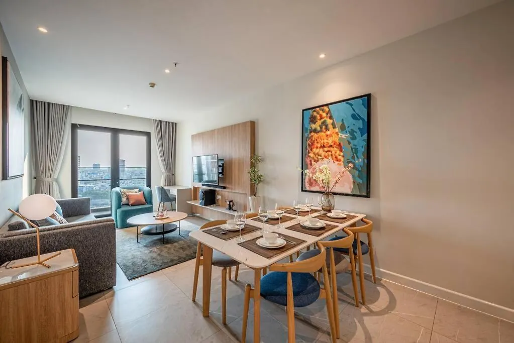 Modern 3Br Panoramic City Views 胡志明市 公寓